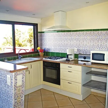 Two-bedroom Holiday Chiavari With Sea View 04 Дом отдыха Коти-Кьявари